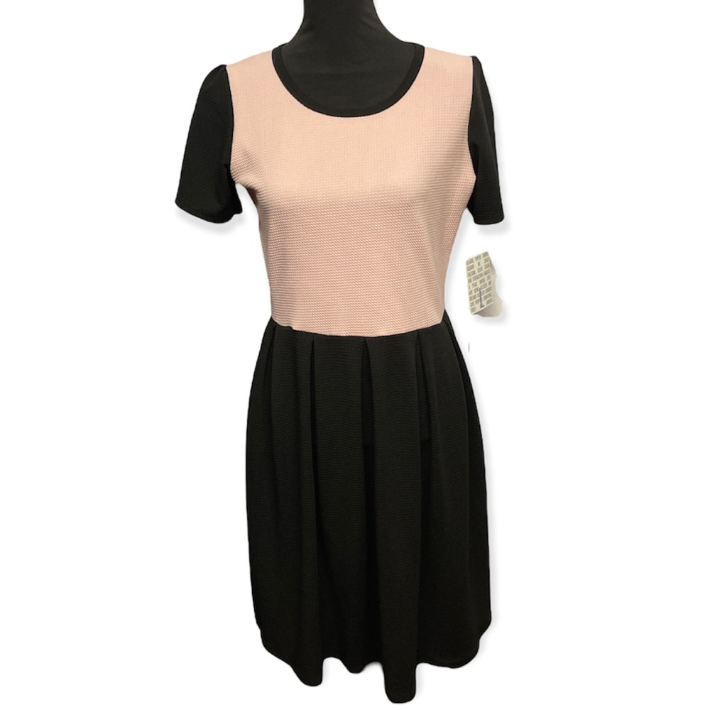 LuLaRoe Amelia Dress Womens Large Solid Black Pink Pockets Pleated Retro Style